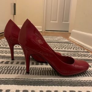 Red round toe heels